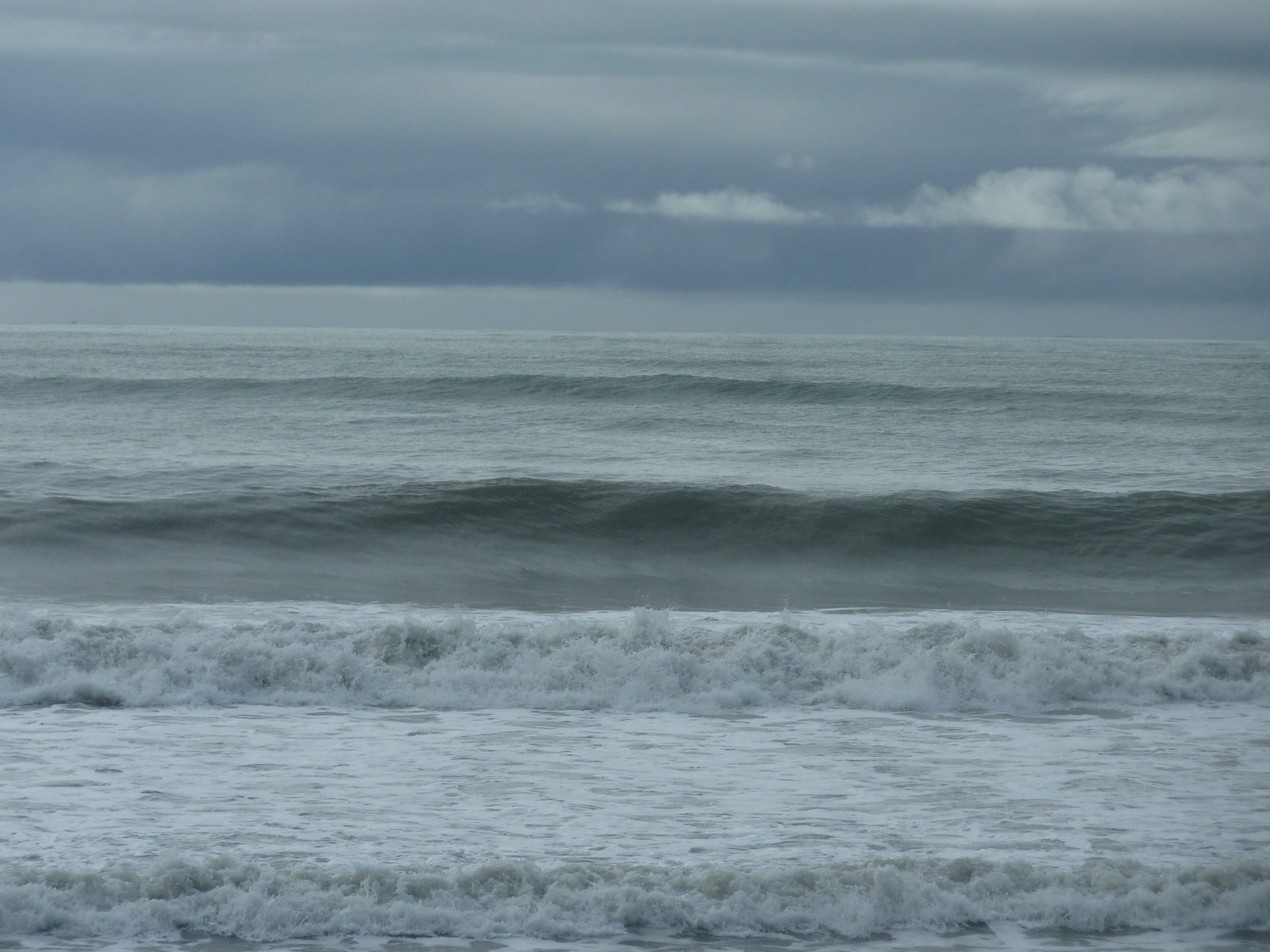 Good conditions for a great wave, Rabbit Island