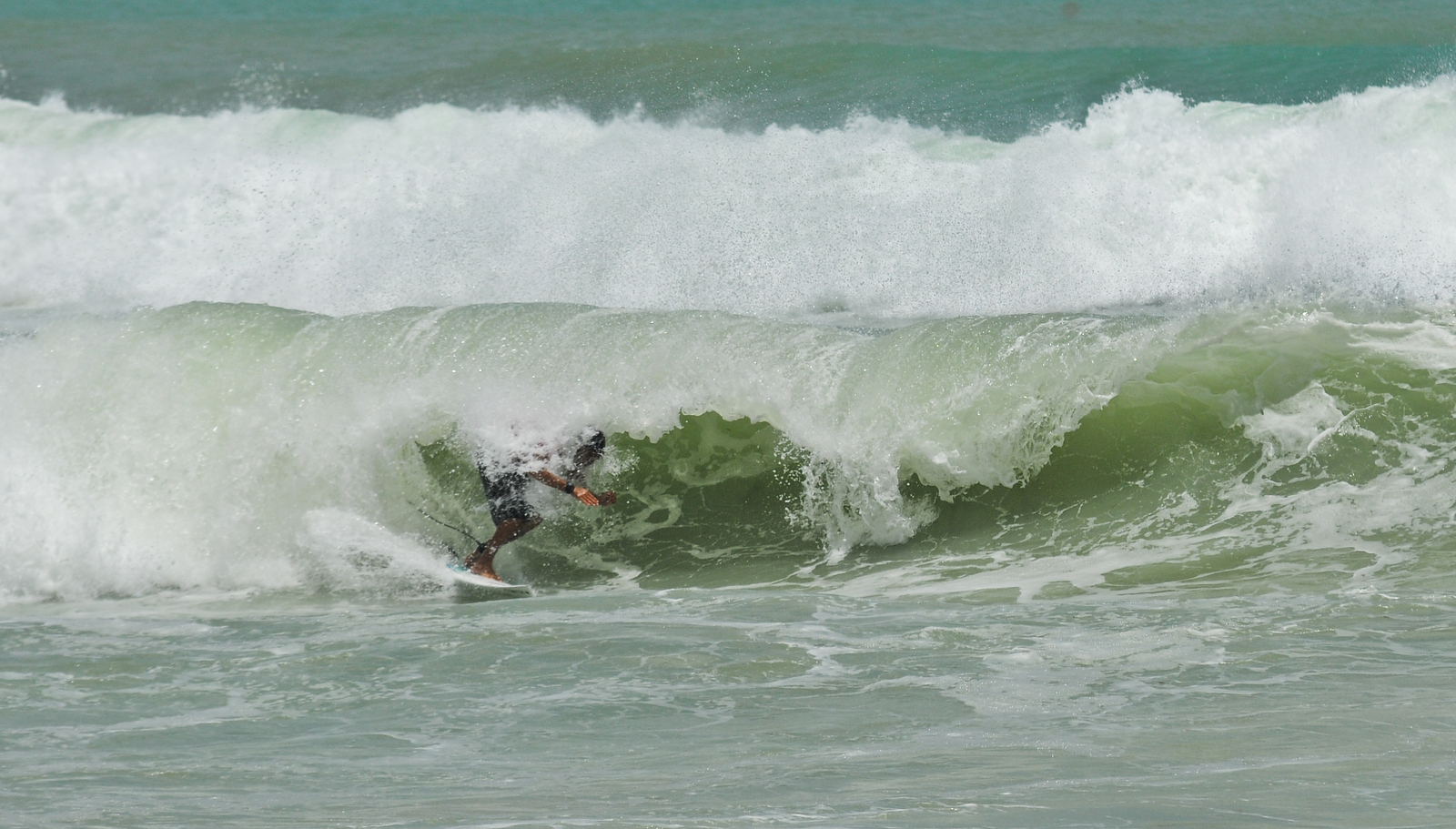 Earl, Playa del Macao