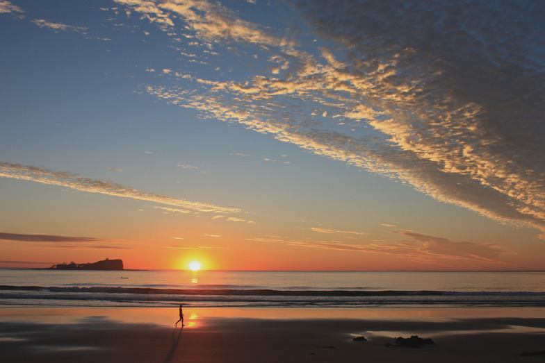 Serene sunrise at Mudjimba Island, Sunshine Coast, Mudjimba Beach