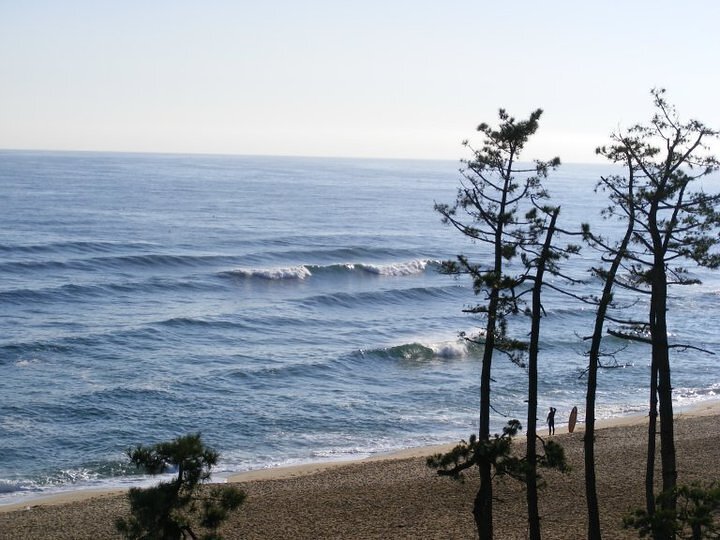 Little dribbles., Gyongpo Beach