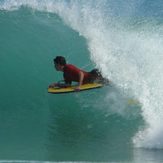 barrel at werri beach 