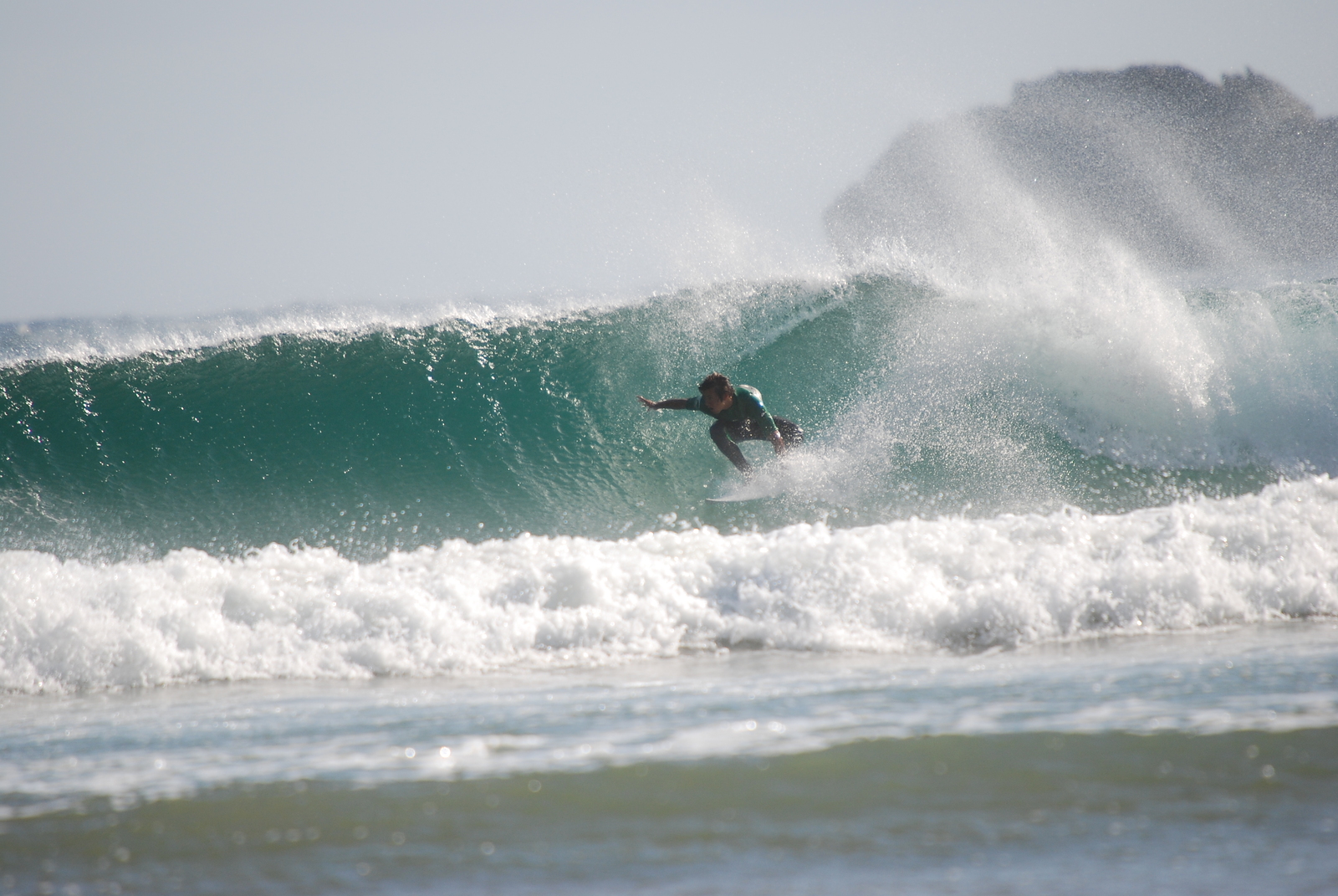 David agarrando el canto en Oriñon, Playa de Orinon