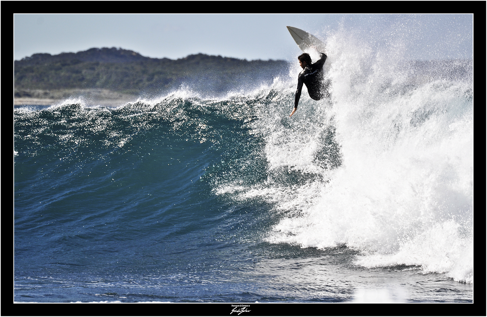 Hit it@Ours, Ekas-Outside