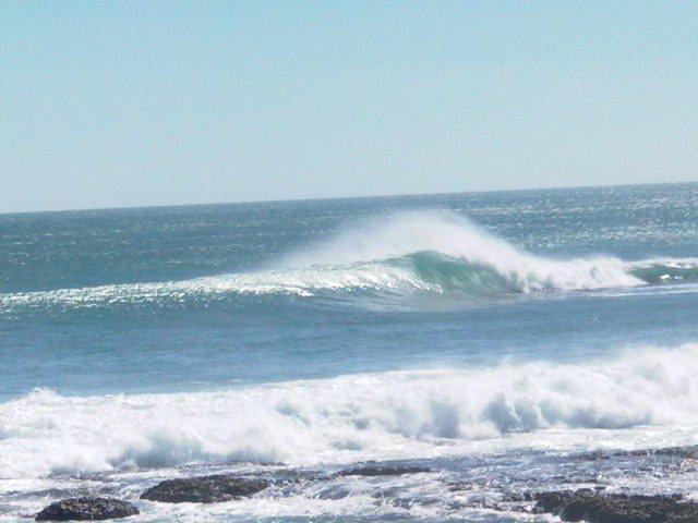 Surfing the oil field