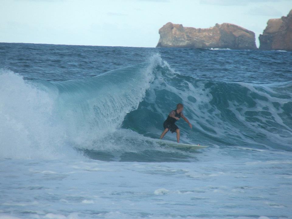 Josh catches a sick left!, Pyramid Rock