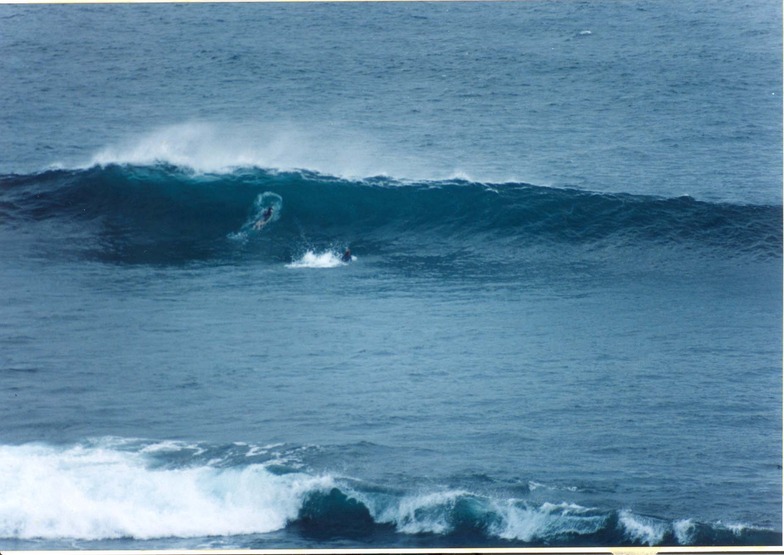 Chinamans surf break