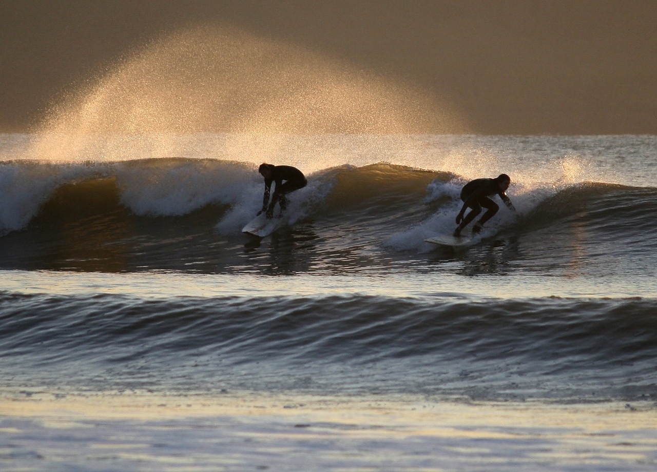 Unknown surfers 2, Llangennith