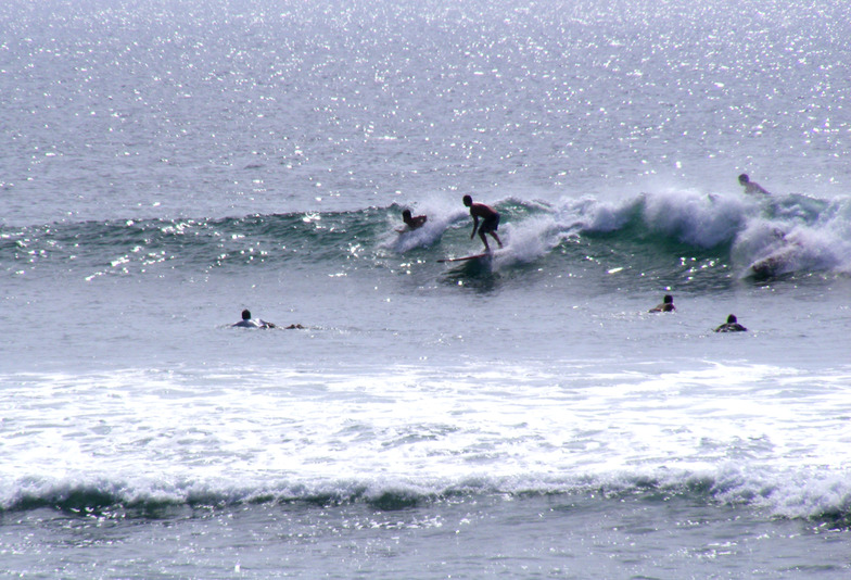 Burros surf break
