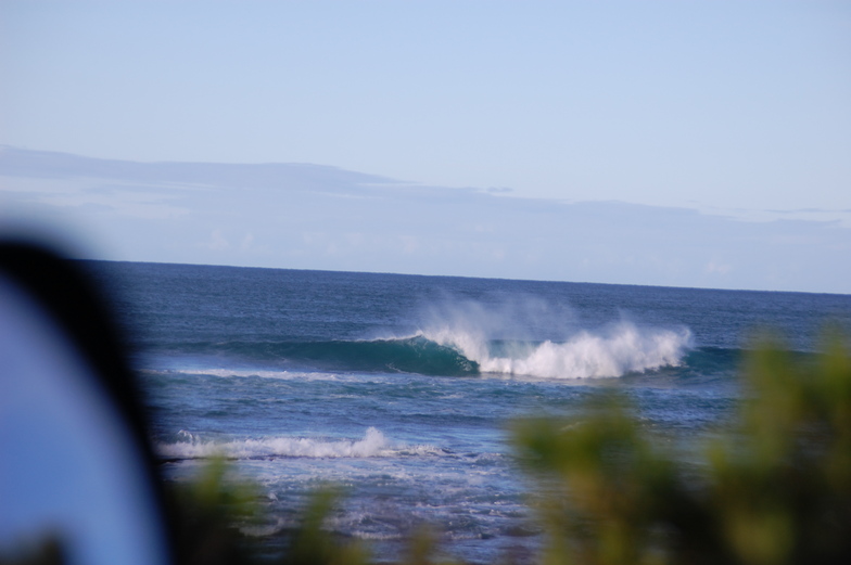 Boneyards surf break