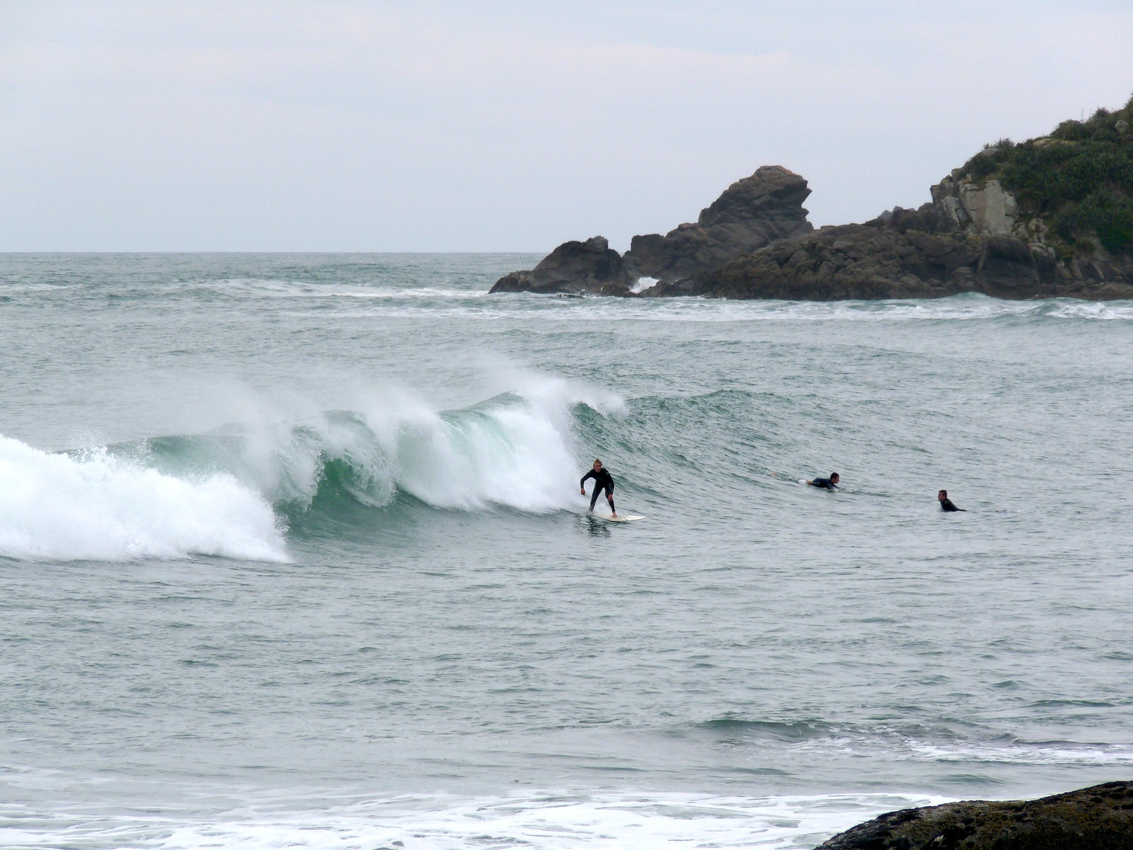 Tauranga left, Tauranga Bay