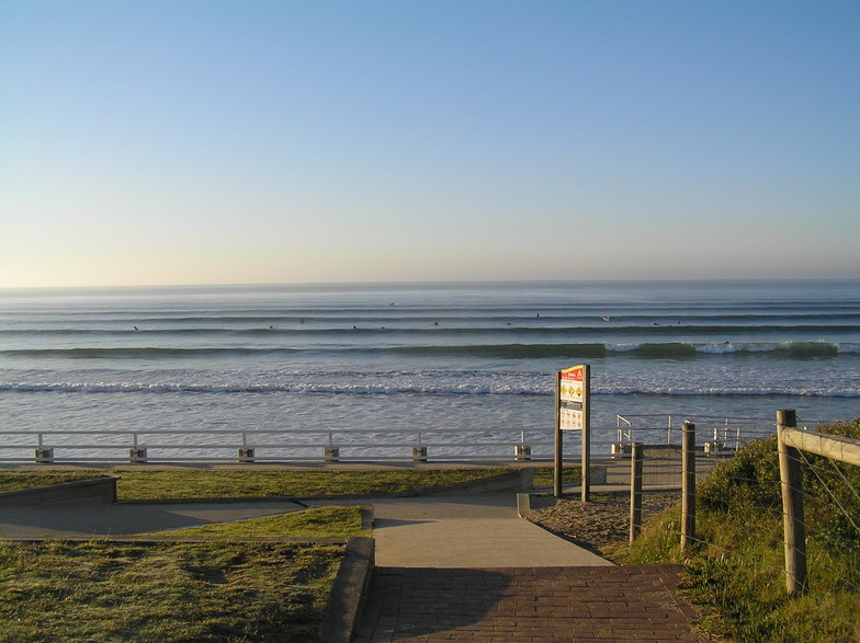 Raffs Beach surf break