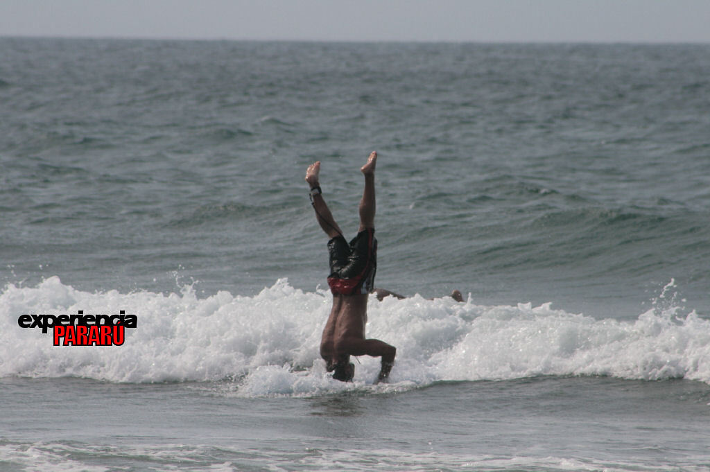 Experiencia PARARÚ - Escuela de Surf - Memo, Todasana