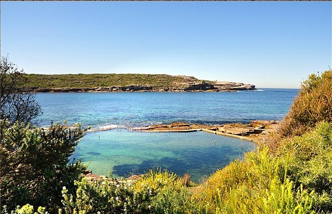 Autumn morning, Malabar