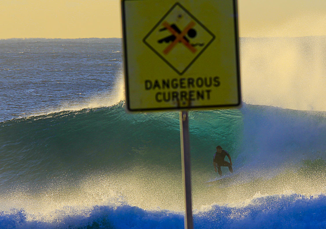 Dangerous Current, Bronte Beach