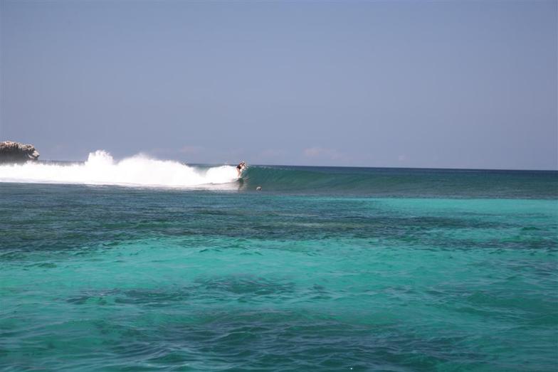 Nembrala surf break