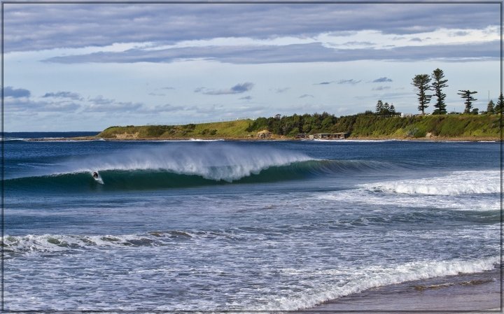 Thirroul looking south