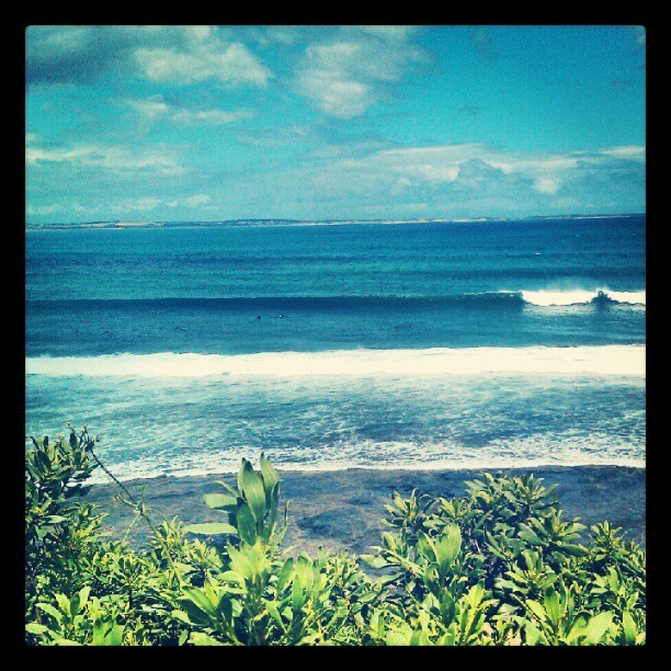 Point Leo surf break