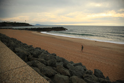 Lone Sunset Light, Anglet - La Piscine photo