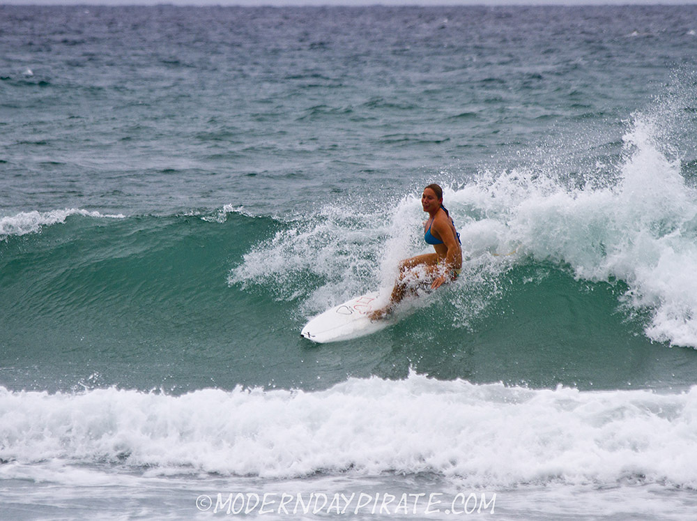 Isaac Waves, Lake Worth Pier