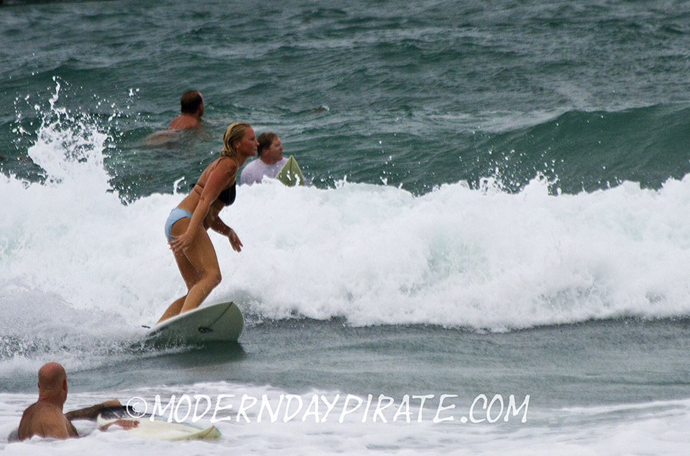 Isaac Waves, Lake Worth Pier