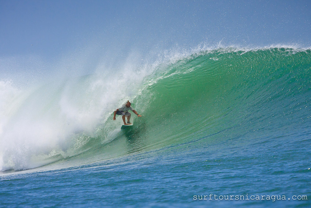 double overhead and hollow, Puerto Sandino