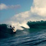 Vaadhoo surfers, Blue Bowls