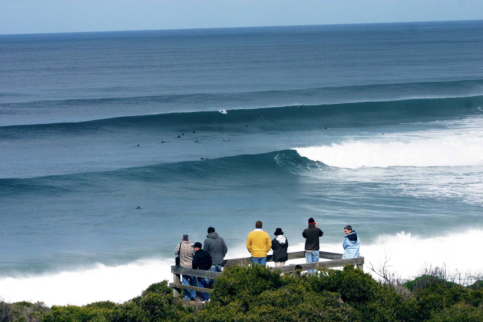 Bells Beach Tourists, Bells Beach - Rincon