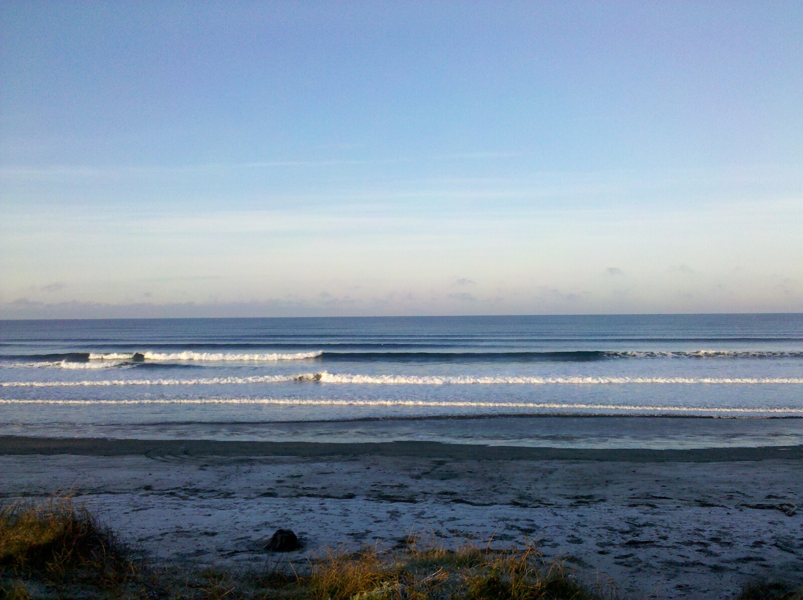 8 am Nov 20, Westport-The Corner