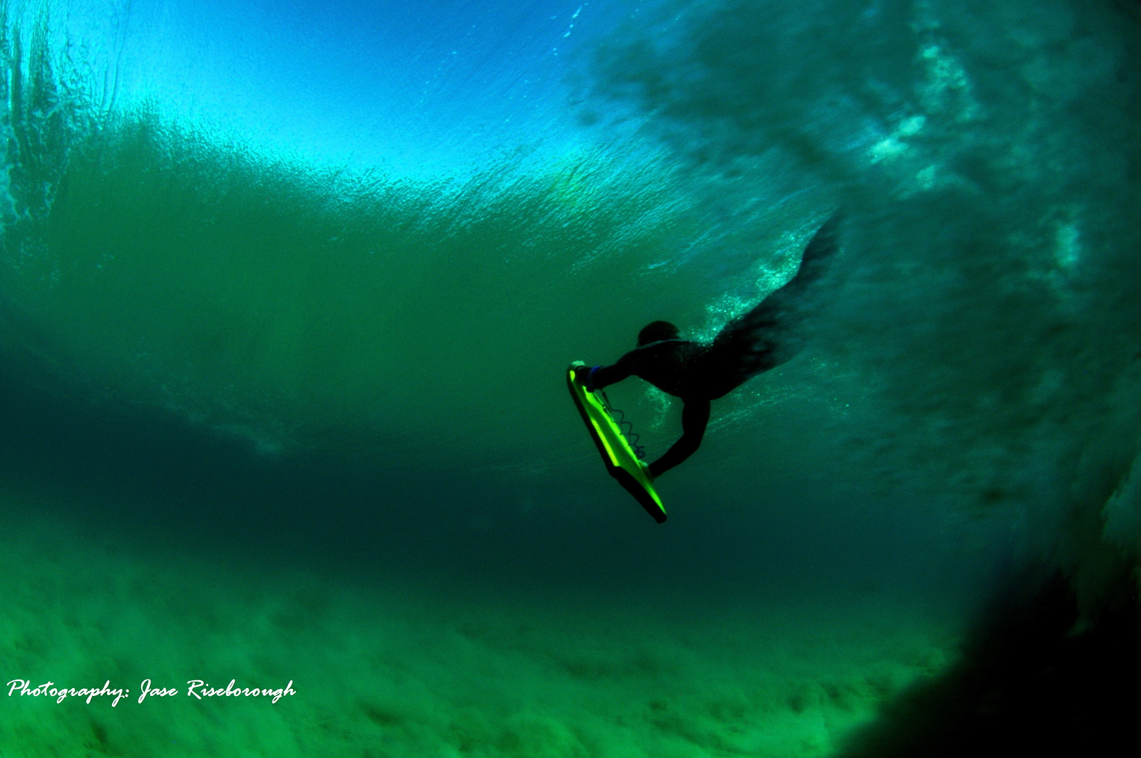 Winz Duck Divin!!, Margaret River Mouth