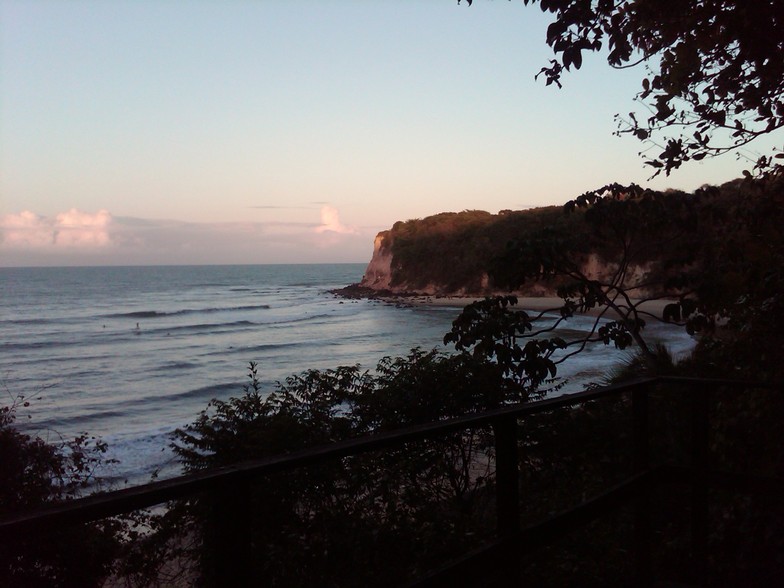 PEQUENAS MAS LONGAS DIREITAS, Tibau do Sul