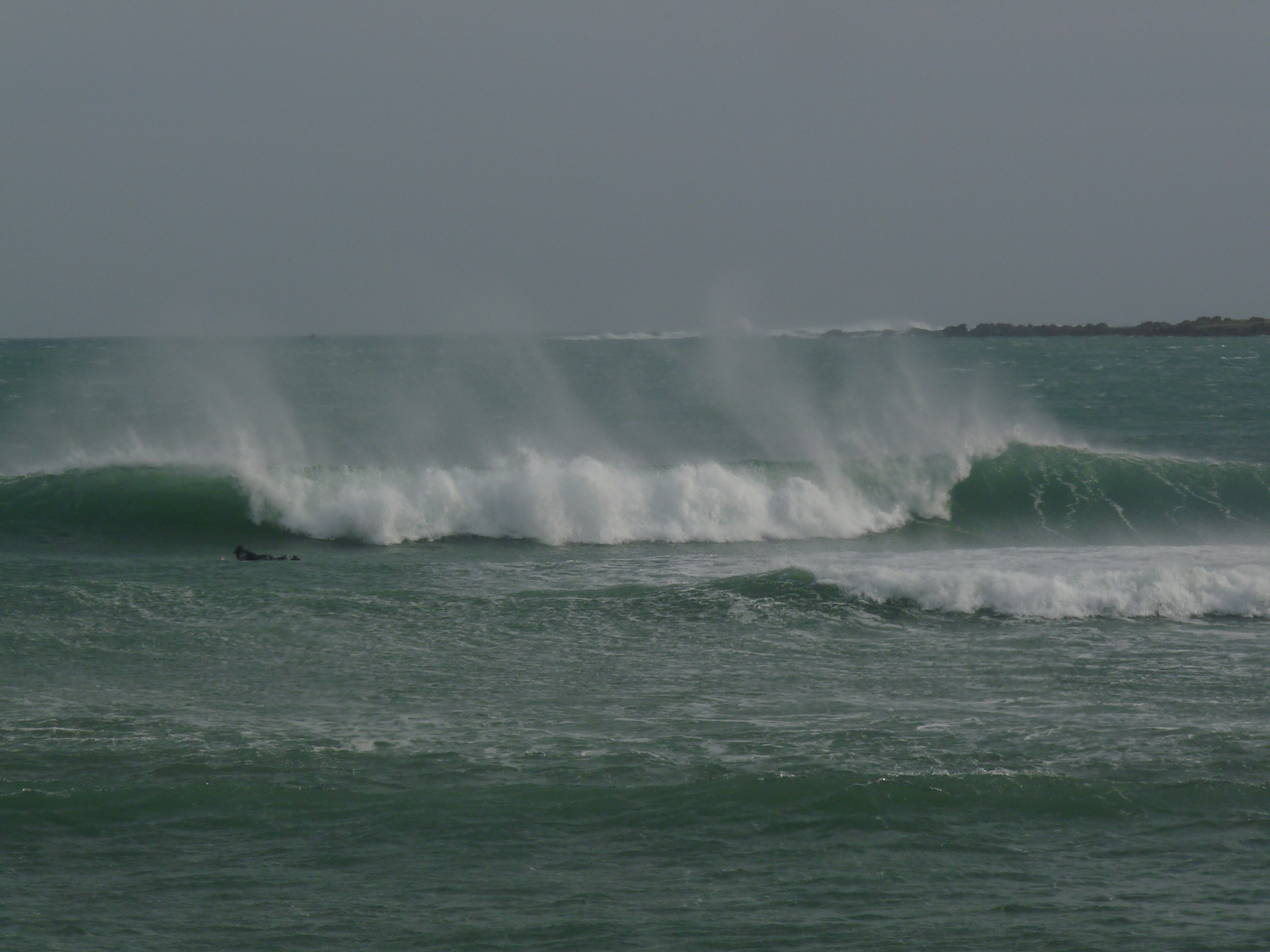 Strong Offshore, Lyall Bay