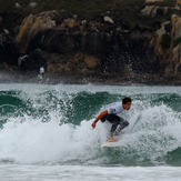 Surfista en Sabón, Playa de Sabon