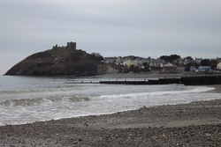 criccieth beach photo