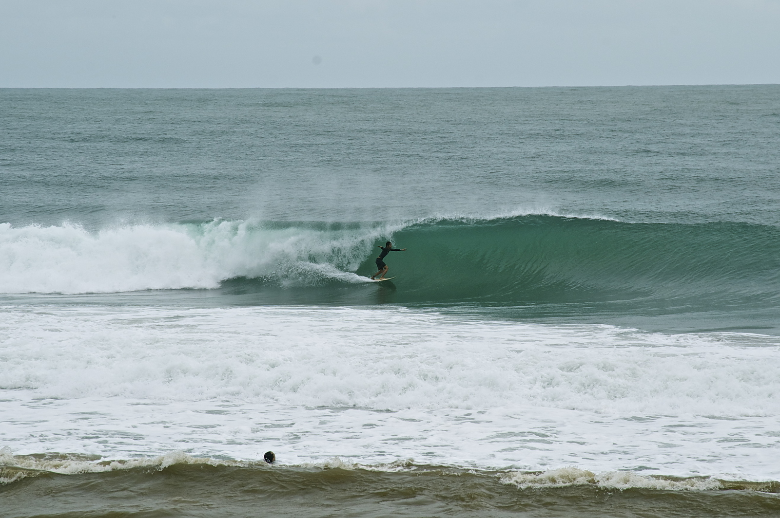 Tayrona surf champ, Los Naranjos