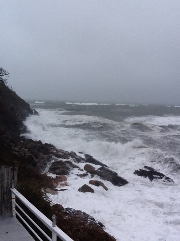 Nahant Beach surf break