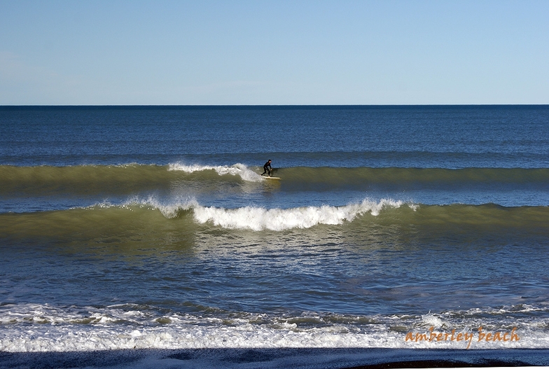 Amberley solitude, Amberley Beach