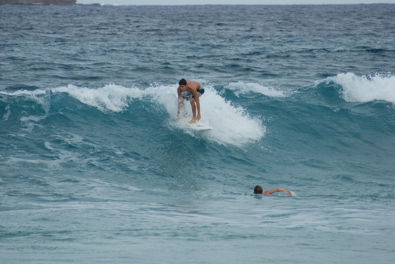 Pyramid Rock surf break