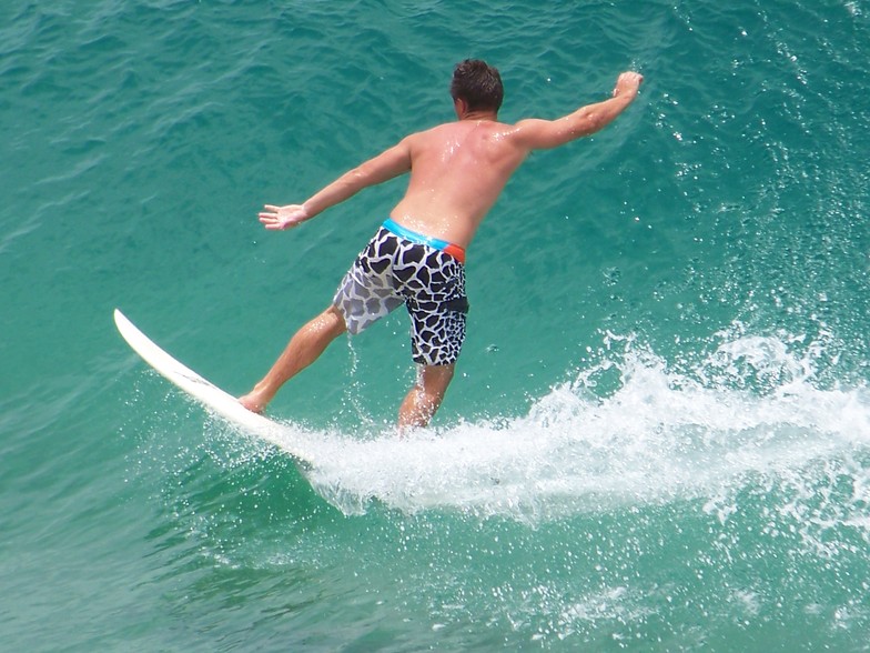 Tofinho Surfer, Praia Tofo