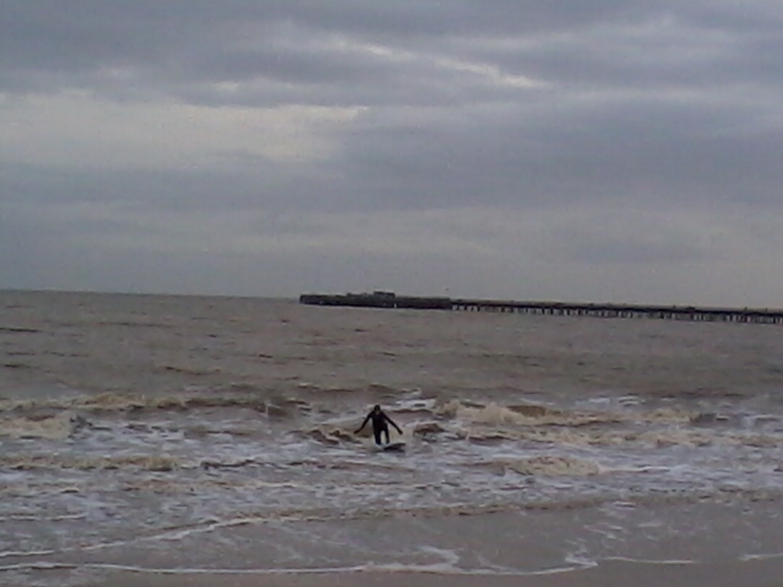 winter surf, Walton-On-The-Naze