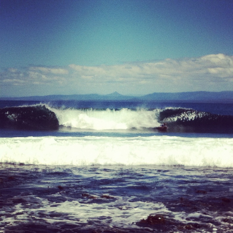 Aussie pipe surf break