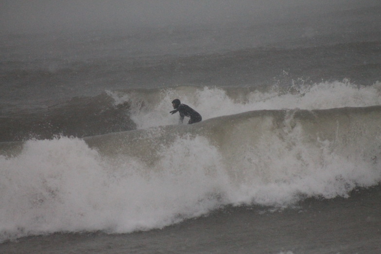 january surf, Sheboygan