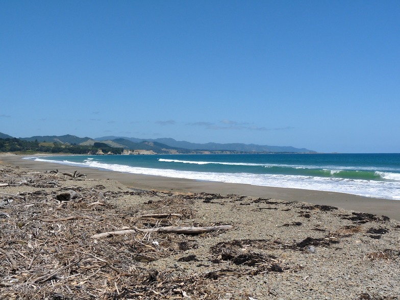 Vast beach, Whangaparaoa