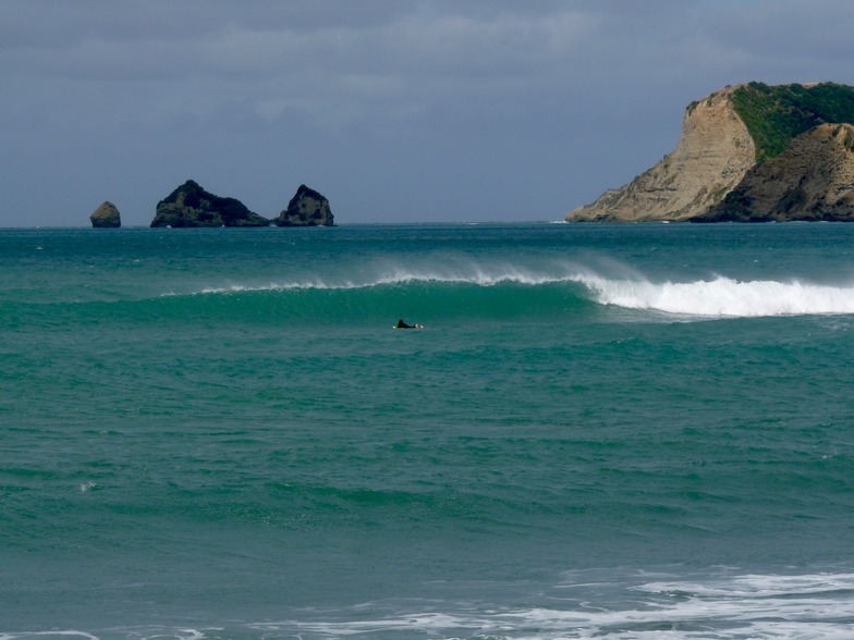 Uawa River Bar right, Tolaga Bay