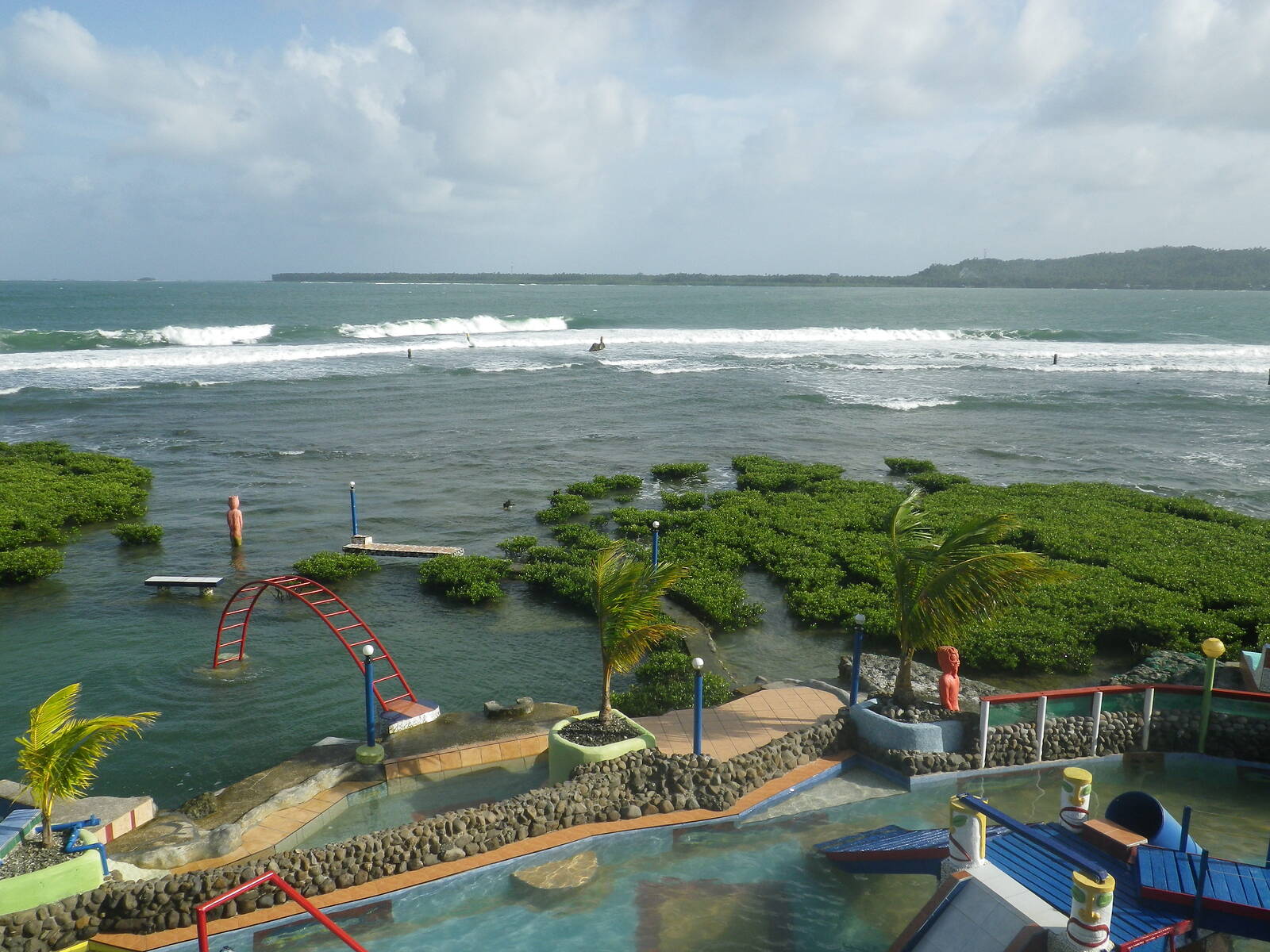 overview backyard pirates cove. bring booties