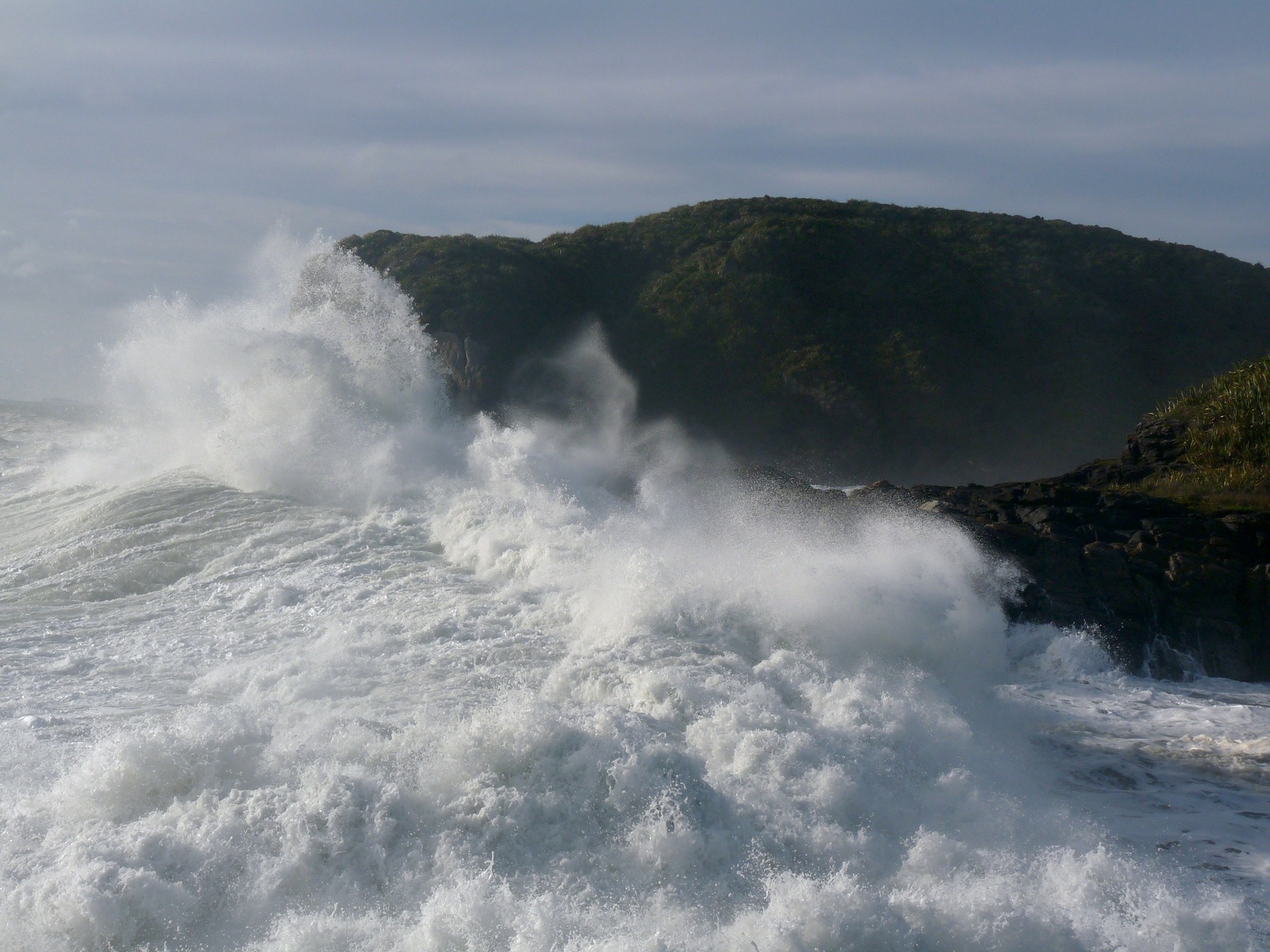 Big surf, Charleston