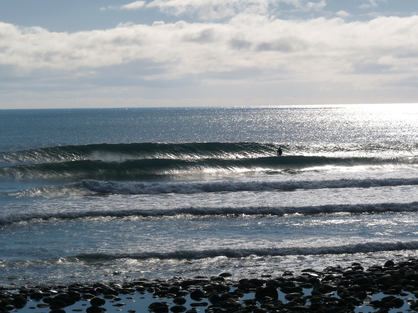 Late Autumn Small Swell, Schnappers Point