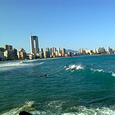 Surf en playa Poniente 