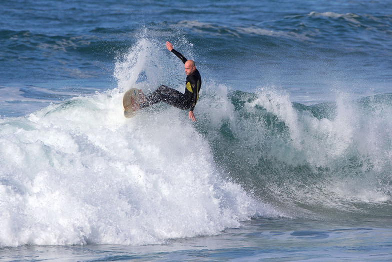 Cracking the closeout, Merewether - Ladies