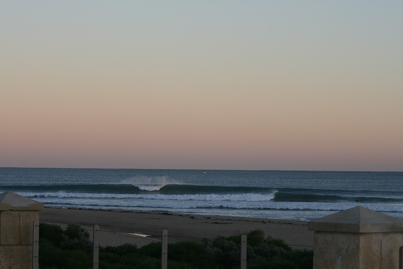 Avalon Point surf break