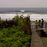 a surfear en san vicente, isla de madeira, Faja da Areia